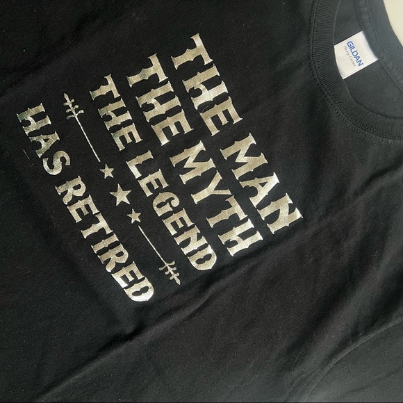 Retired Tee - Picture 4 of 5